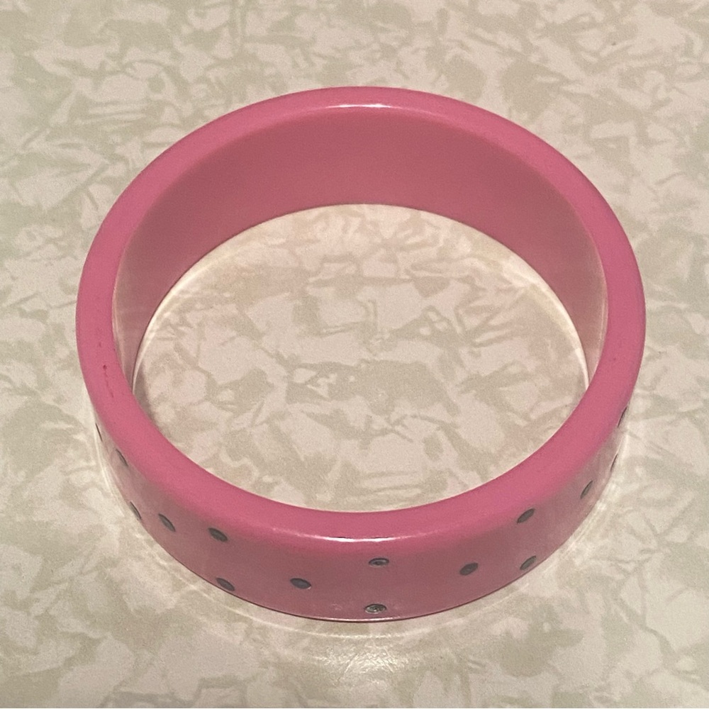 Vintage Pink & Black Polka Dot Plastic Bangle Bracelet #7056 - Picture 5 of 11